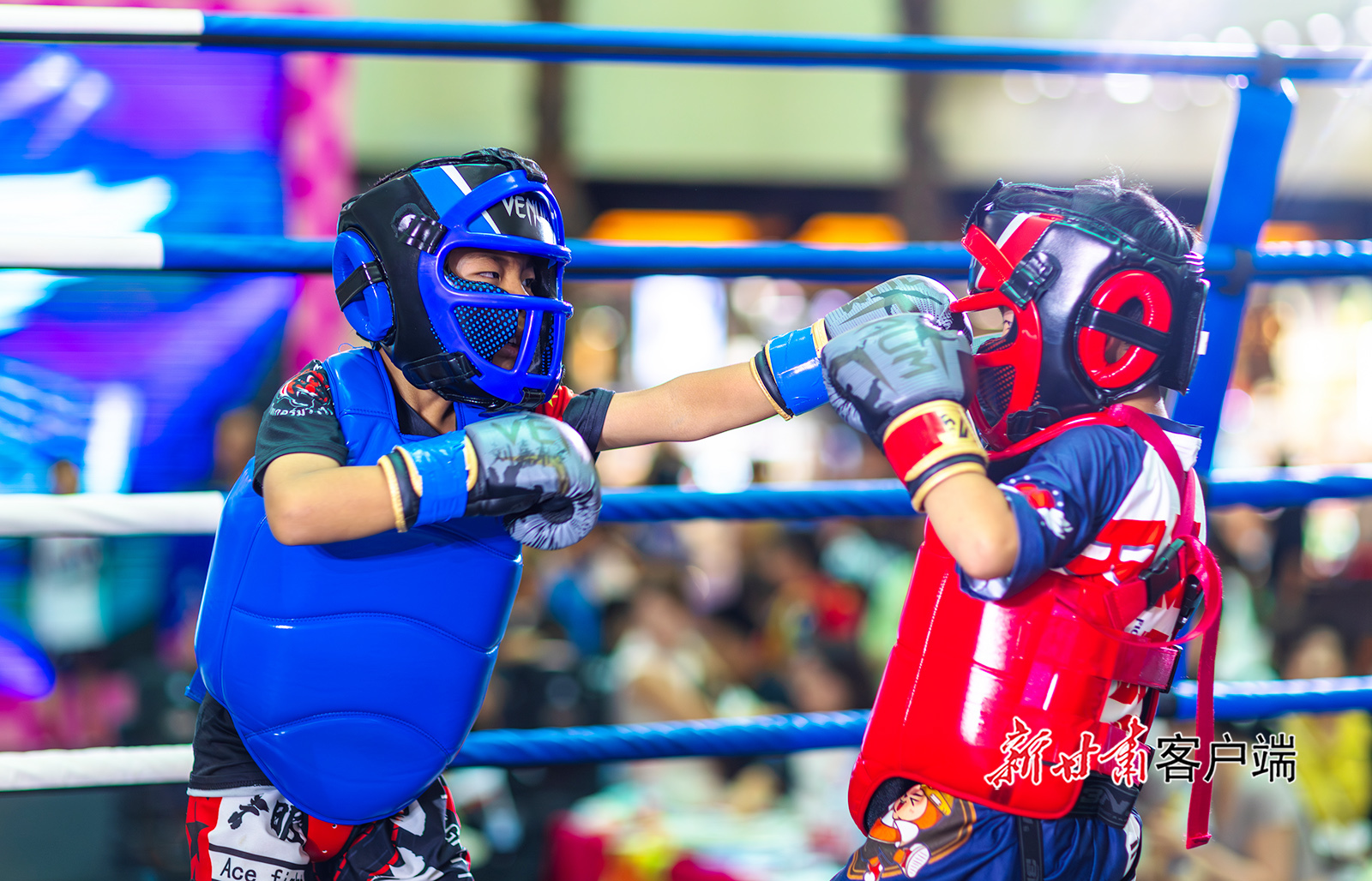 自由搏击和散打的区别学哪个好 ADE32EFE49DC5B28D941317D4CA0413F44B87AE2_size701_w1600_h1028.jpg