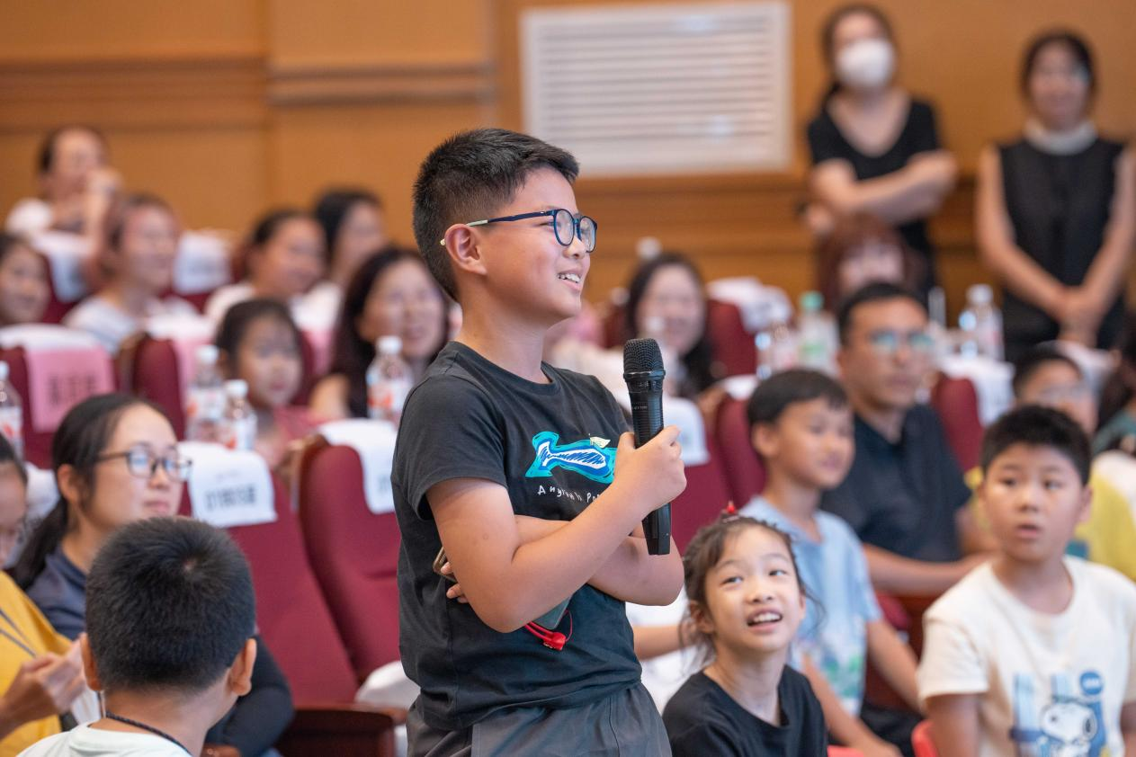 小影迷与嘉宾们互动