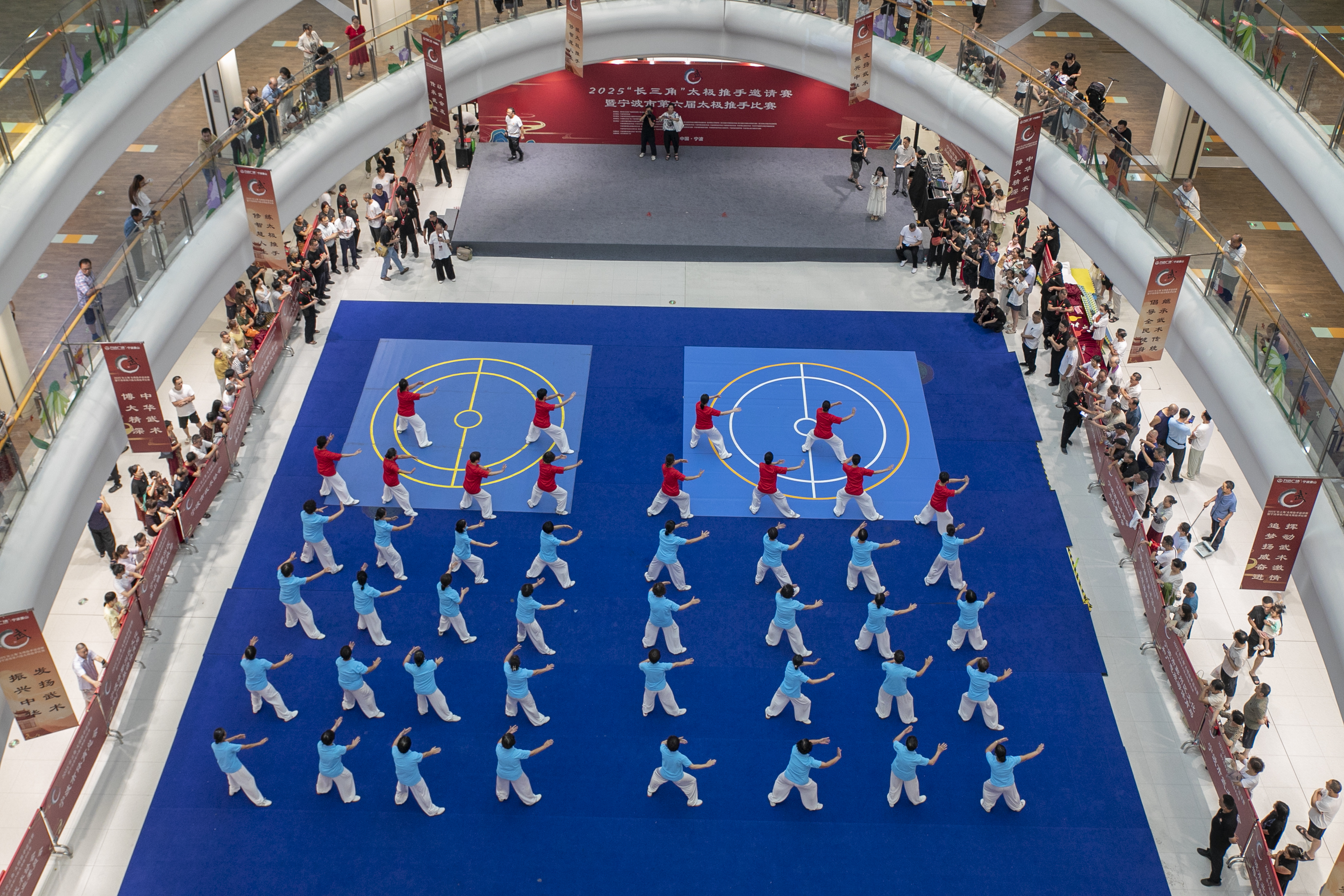 宁波一场商圈里的武林!太极推手与商圈经济碰撞新火花