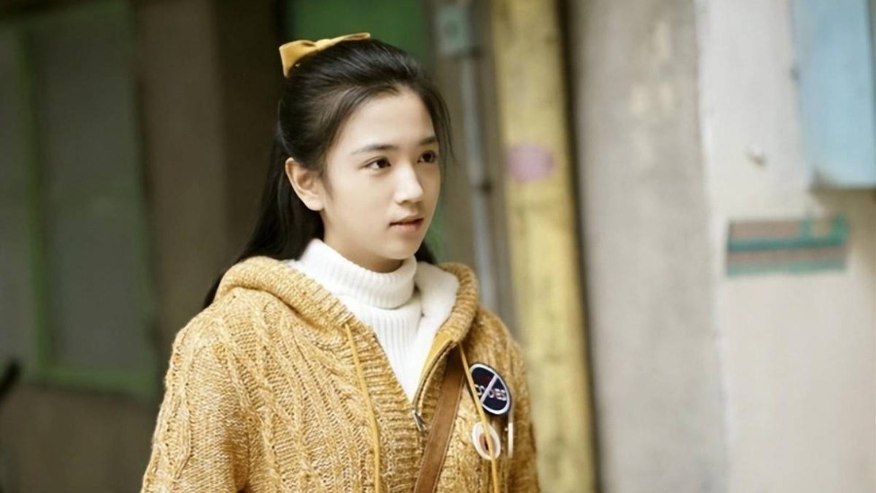 倒数第一进中戏，张萌捧了9年还没红，阿念竟是沾了檀健次的光？封面图