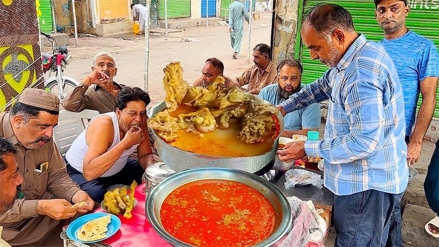 巴铁穷人幸福生活，只要脸皮厚，2块5就能吃一整天的炖肉