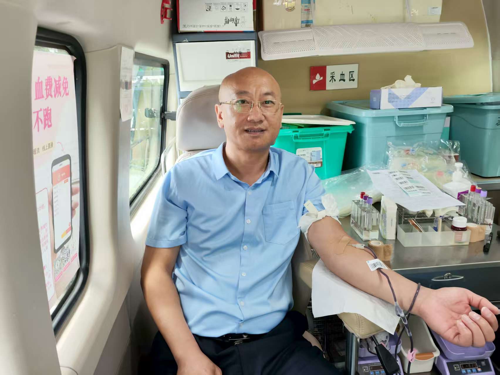 青岛市第十五个无偿献血推动月火热进行中