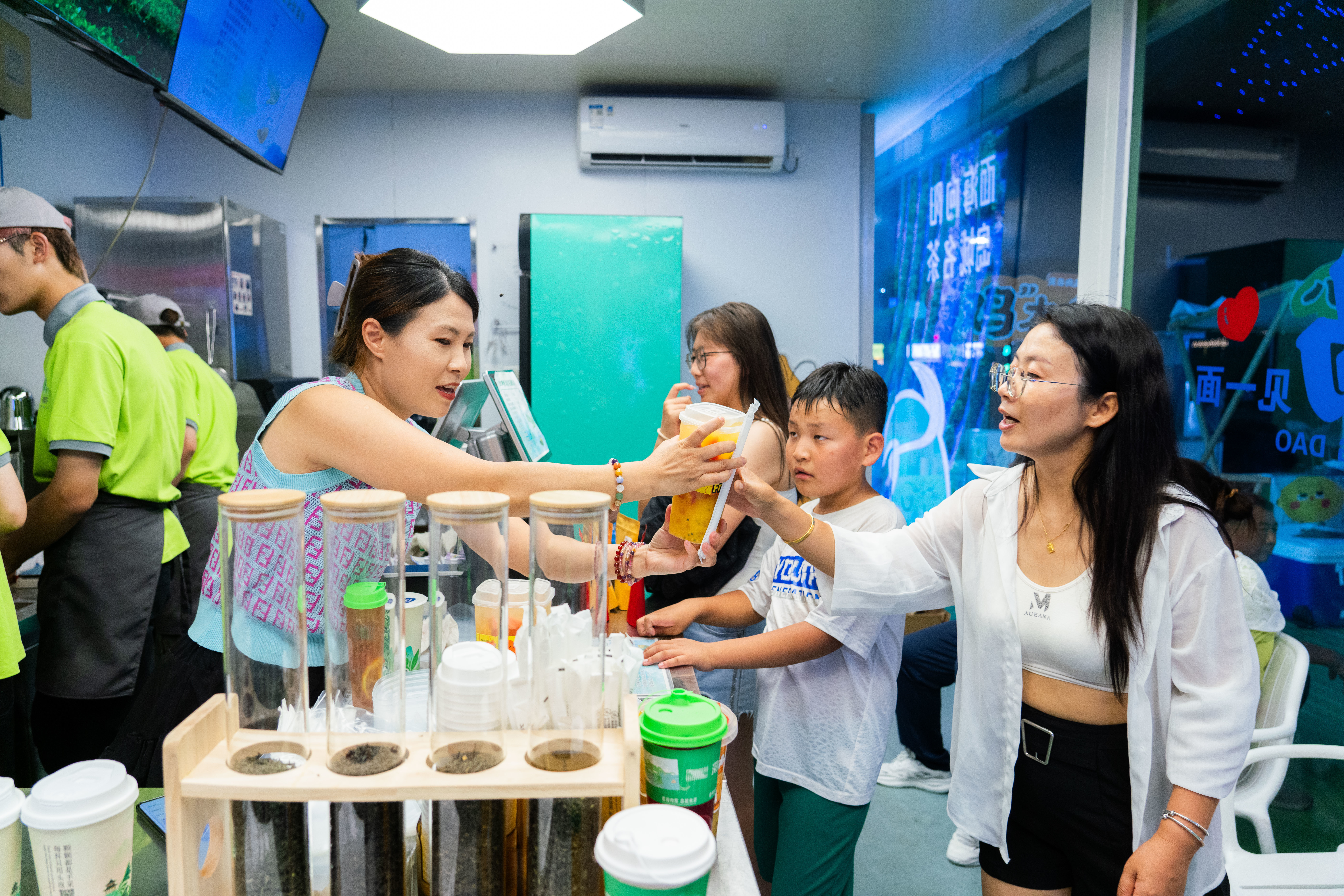 刷屏啤酒节的“黄岛农品”,凭这三招火出圈!