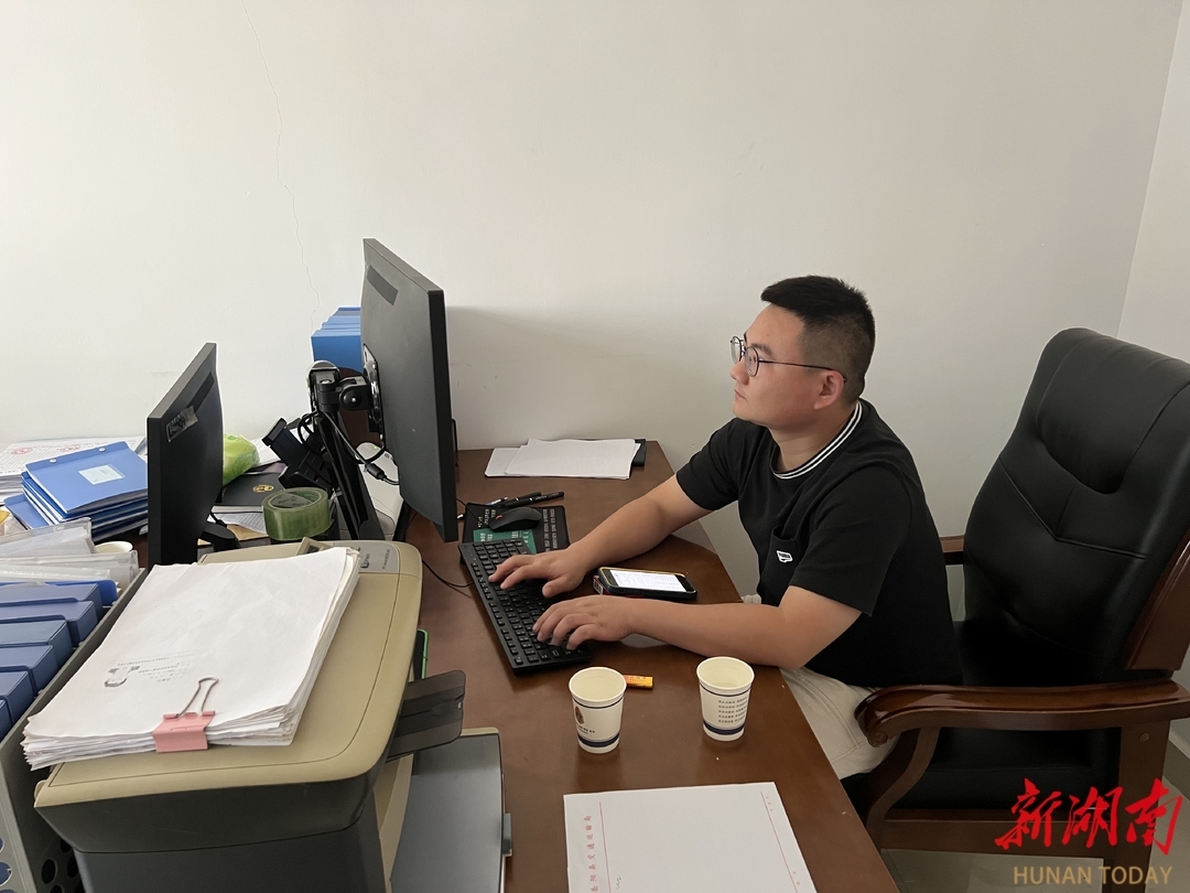 23年感动传递，15人（组）走上“感动中国”舞台