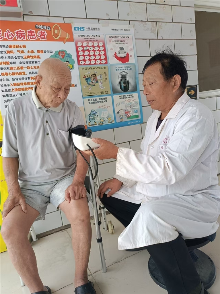 ⑩焦作市博爱县寨豁乡田院村卫生室乡村医生 王下放&nbsp;图片均由受访者供图