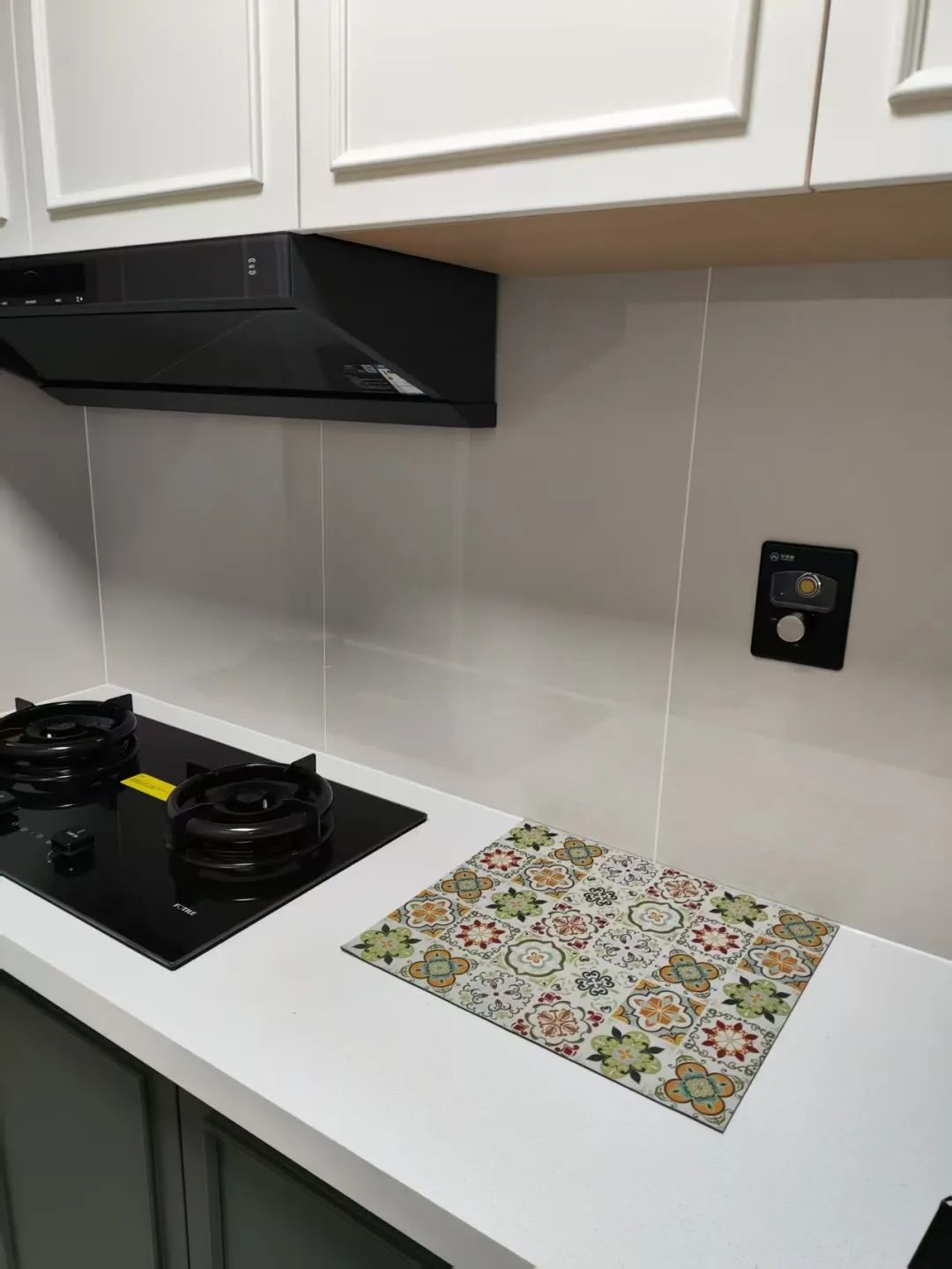 打造“颜值+安全”的理想厨房，找新奥燃气管道美装！