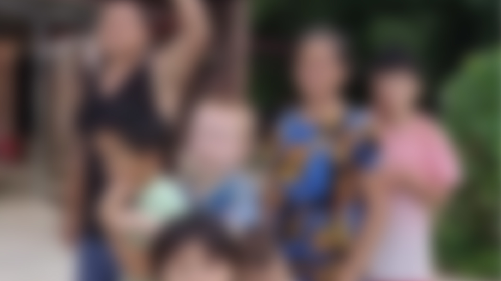 抖音回应“男网红娶三个残障老婆”：网传信息不实，对该账号予以限流，并对其重点关注