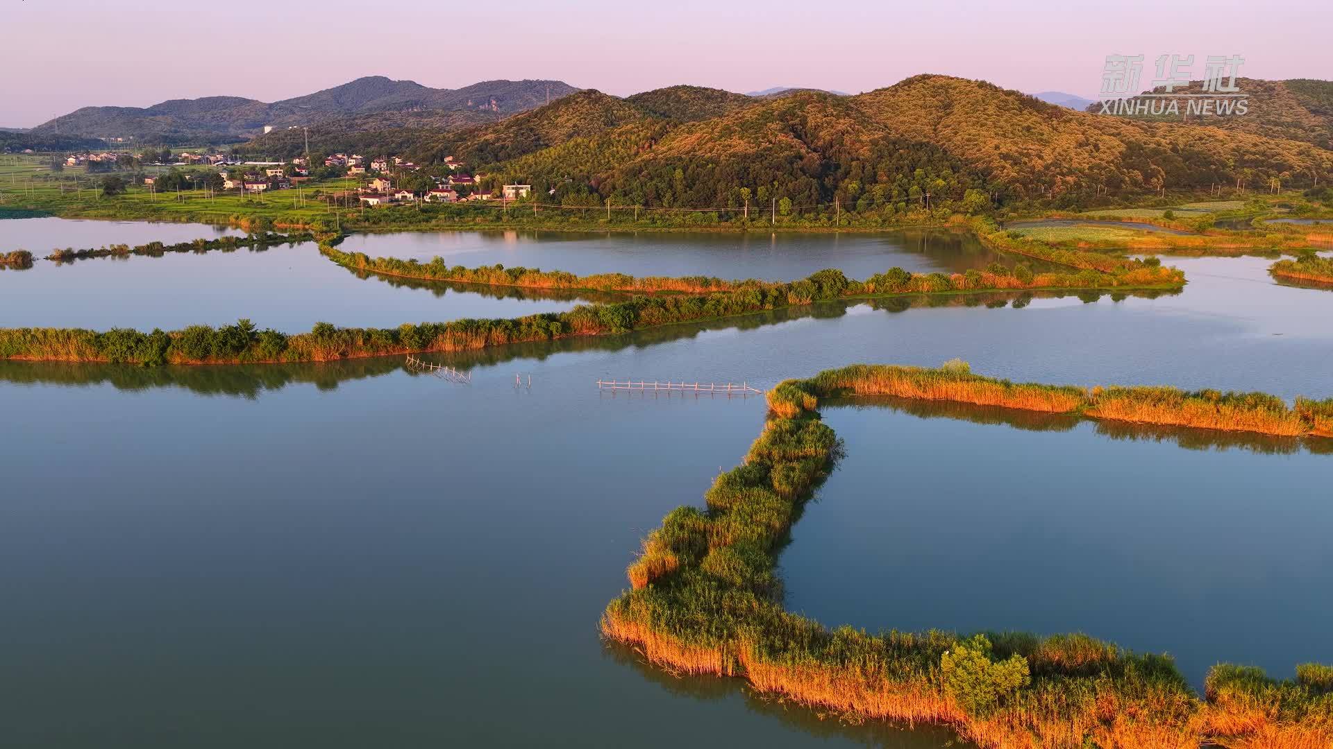 安徽池州：乌渡湖上夕照美