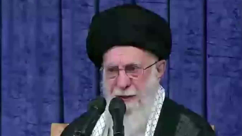 哈梅内伊：伊朗绝不屈服于美国压力