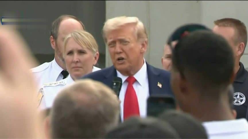 美媒：特朗普获诺贝尔和平奖“希望渺茫”，或错过明年初评选