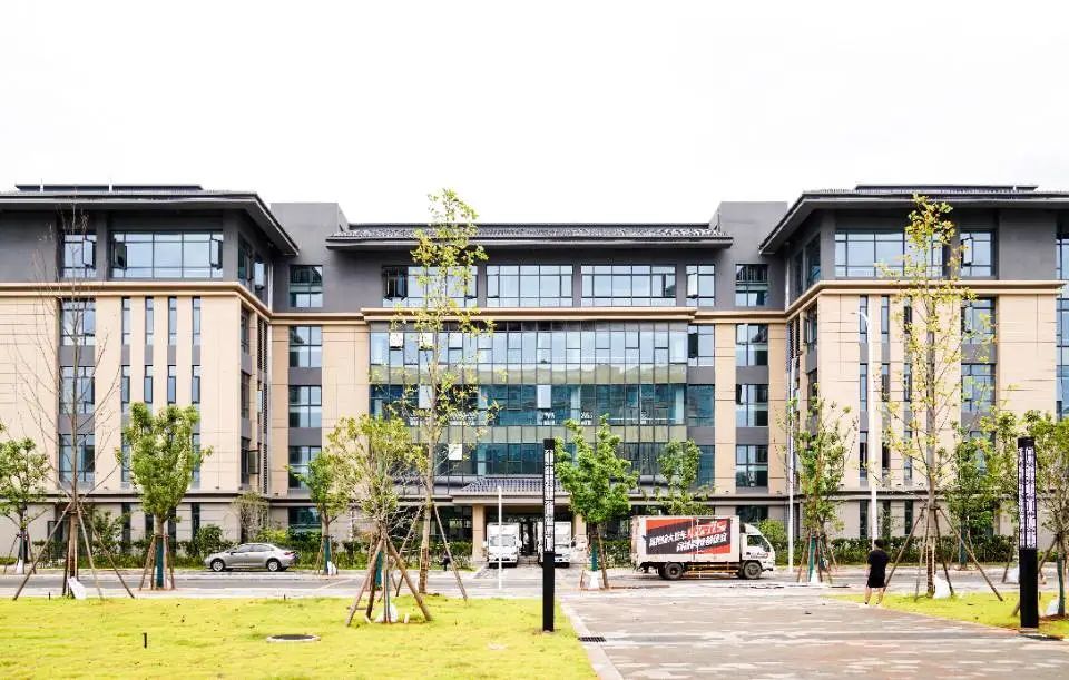 材料科学与工程学院（昌绪楼）