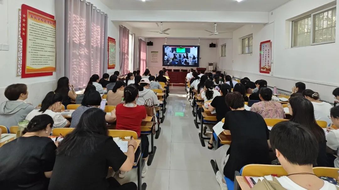 宁晋县教育局举办2025年暑期义务教育阶段学校教师业务能力全员培训