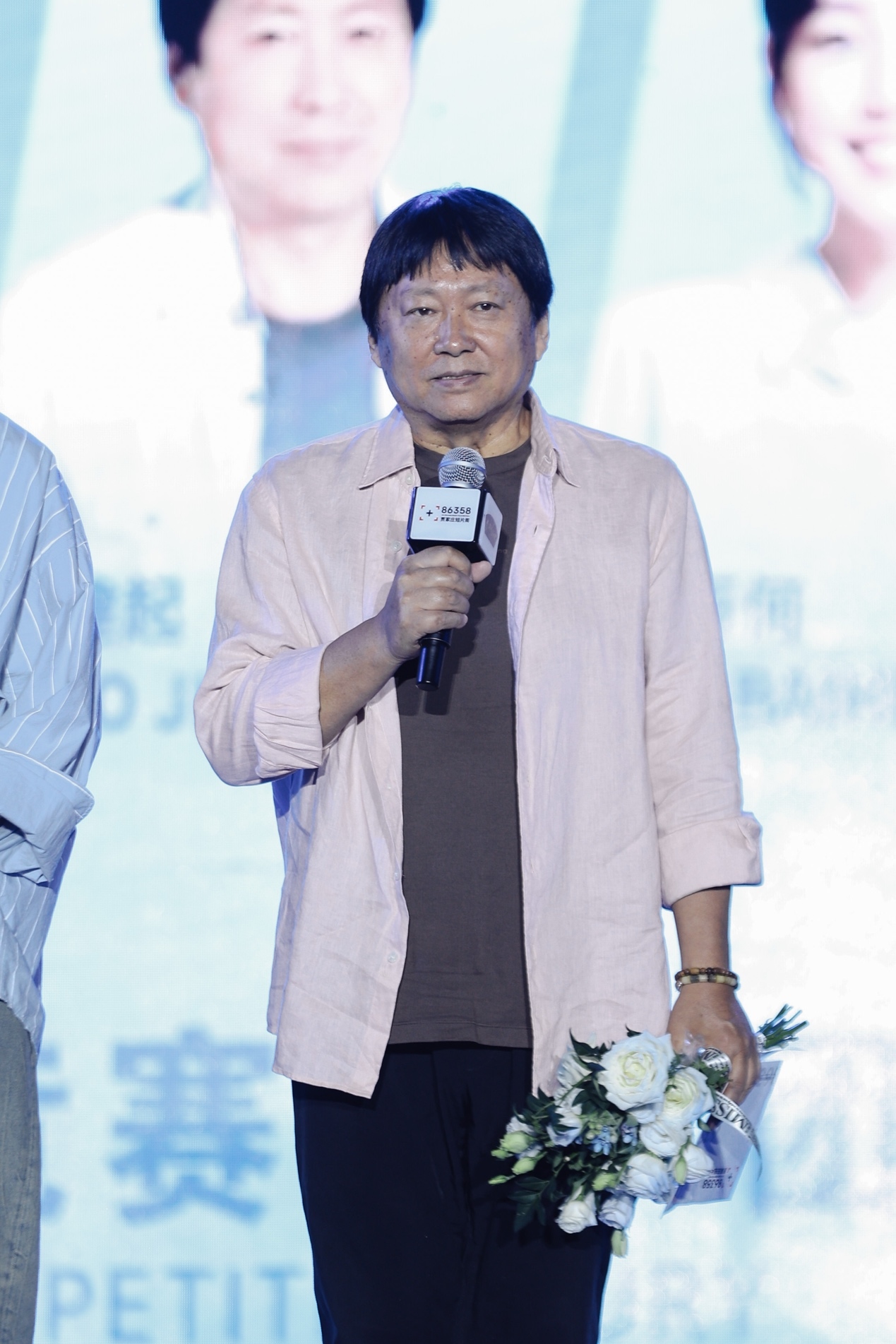 主竞赛评审霍建起