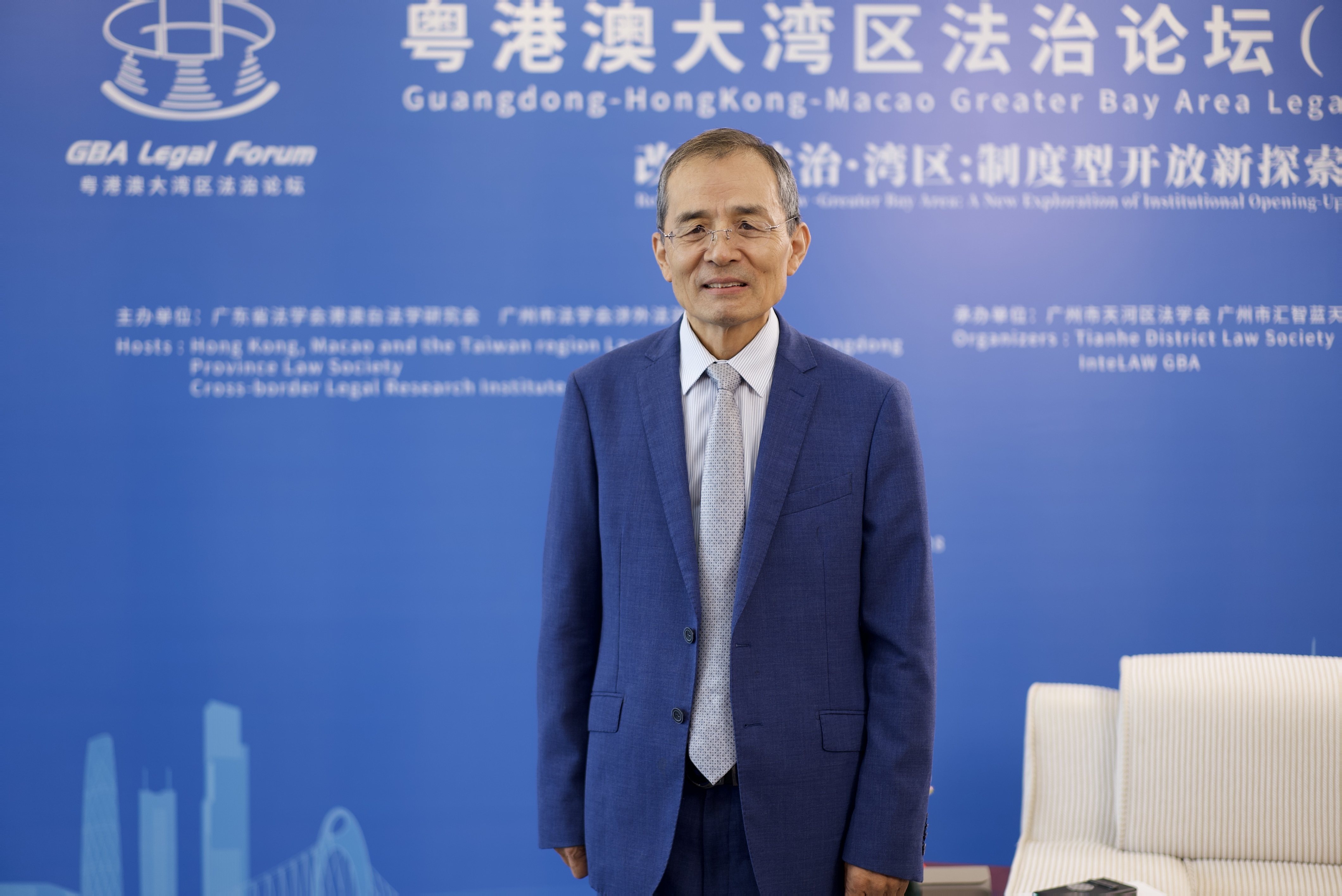 图：清华大学公共管理学院教授、中国法学会世界贸易组织法研究会副会长、中国法学会行政法研究会顾问于安