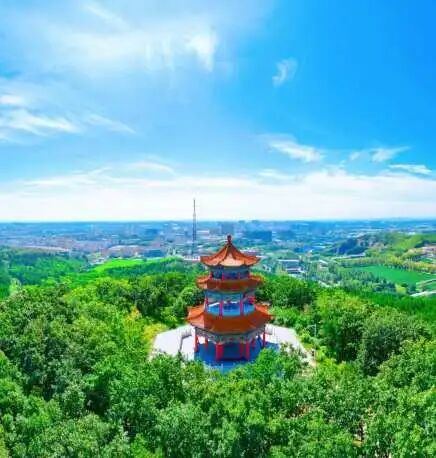 鹤岗机场启航：一座资源型城市的空中突围