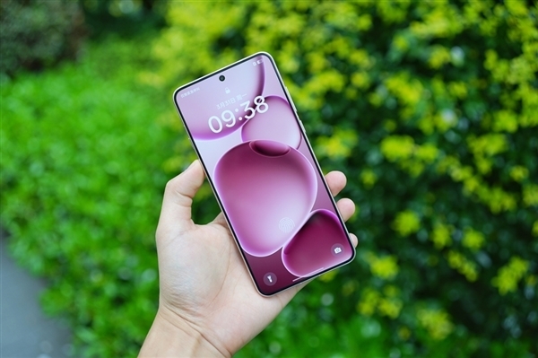 首批天玑9500旗舰！OPPO Find X9 Pro入网：支持80W有线充电