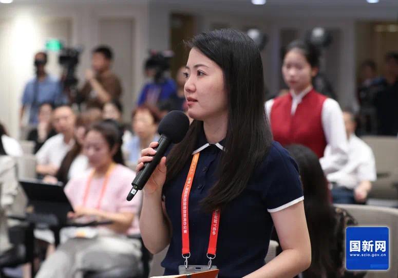 国新办举行新闻发布会 介绍第二十五届中国国际投资贸易洽谈会有关情况