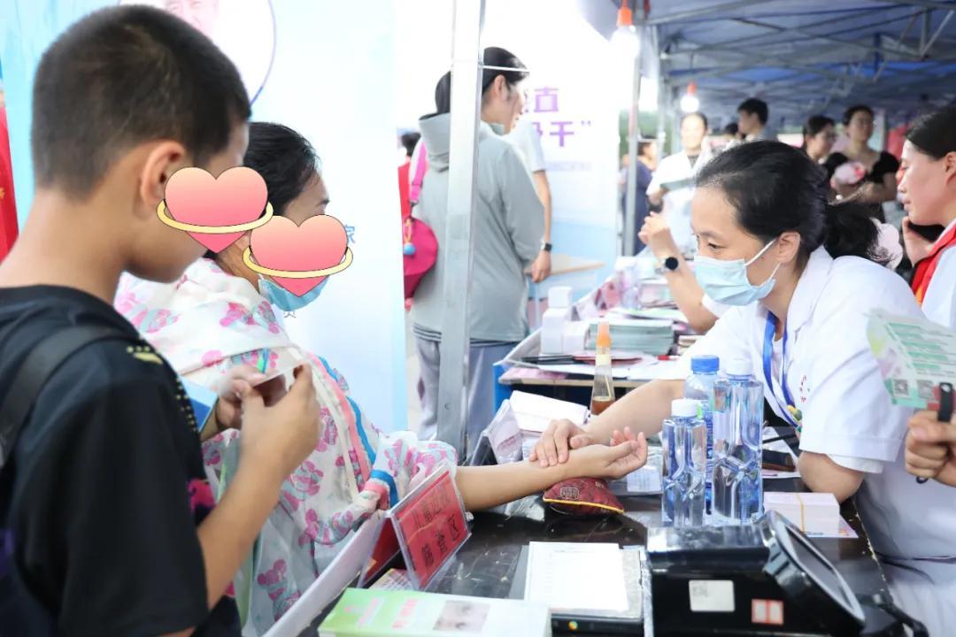 出圈了！沧州市妇幼保健院特色健康项目火爆狮城体育嘉年华