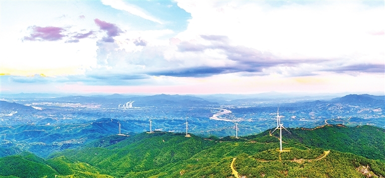 贛縣區(qū)：綠色風(fēng)電 壯美如畫（圖）