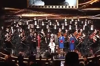 98岁人民艺术家田华出席第二十届中国长春电影节