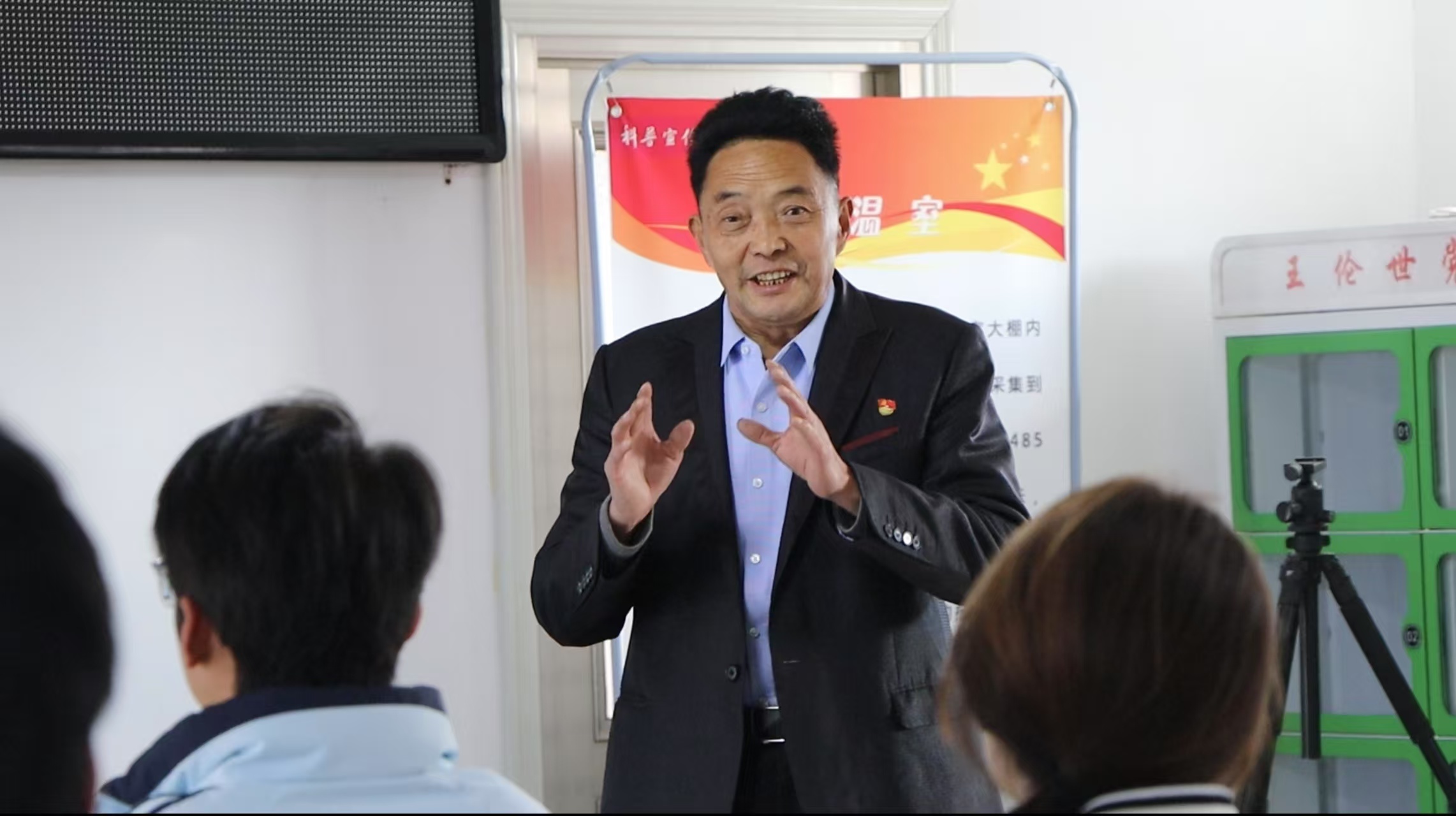 青岛乡里乡亲|扎根田野三十载 用脚步丈量土地 王伦世:农技大师的科技兴农之路