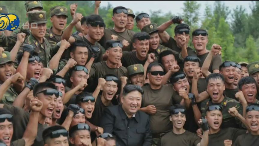 金正恩走进朝特战基地：看新枪、聊训练…“一定要让敌人望而生畏”