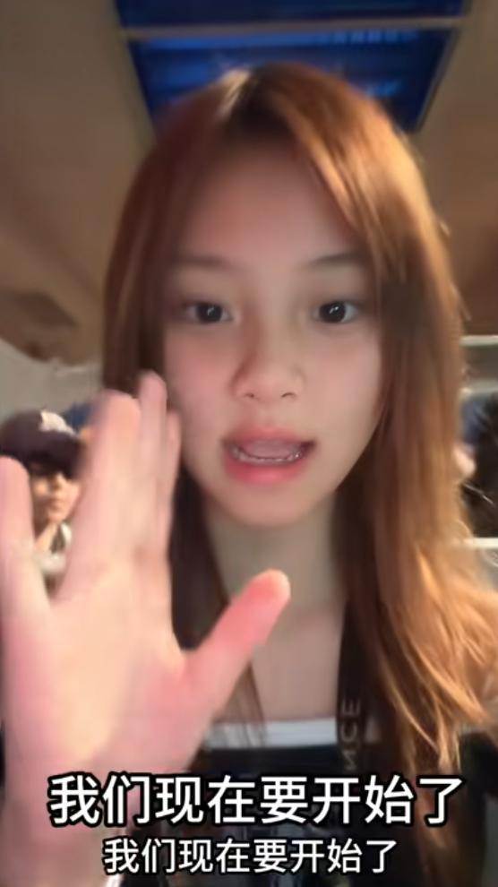 钱赚够了不装了？贾乃亮两招替甜馨挽回面子，还给董璇出了口恶气(图20)