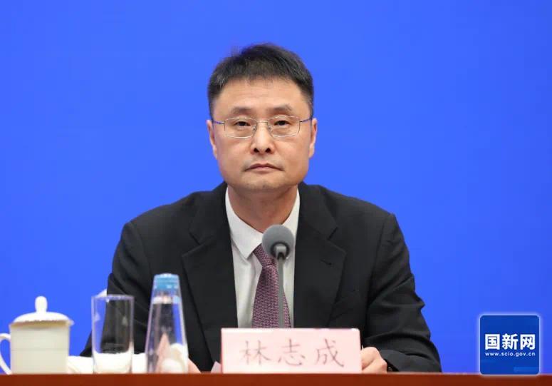 国新办举行新闻发布会 介绍第二十五届中国国际投资贸易洽谈会有关情况
