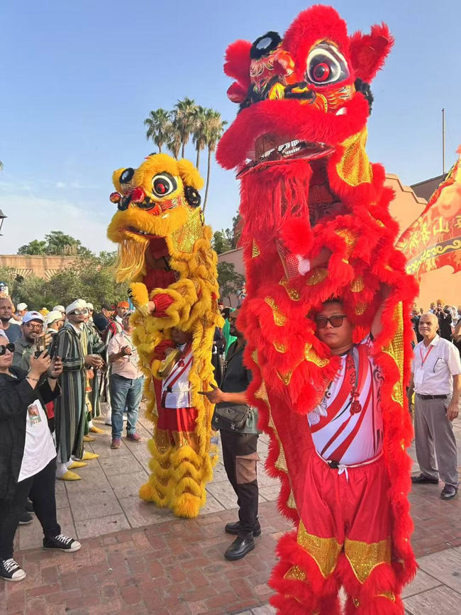 梅山舞狮亮相摩洛哥艺术节　梅山街道供图