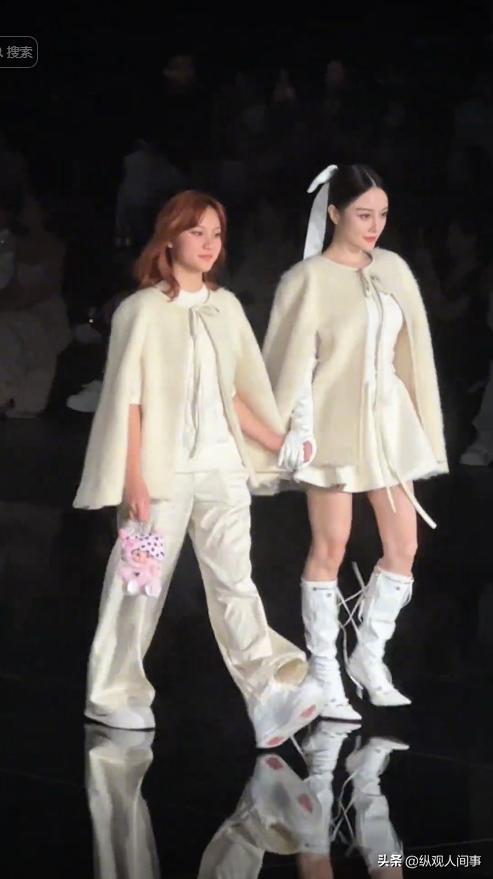 盛典上：李小璐嫩了，赵文卓女儿抢镜，董璇脸僵，只有黄奕没带娃(图11)