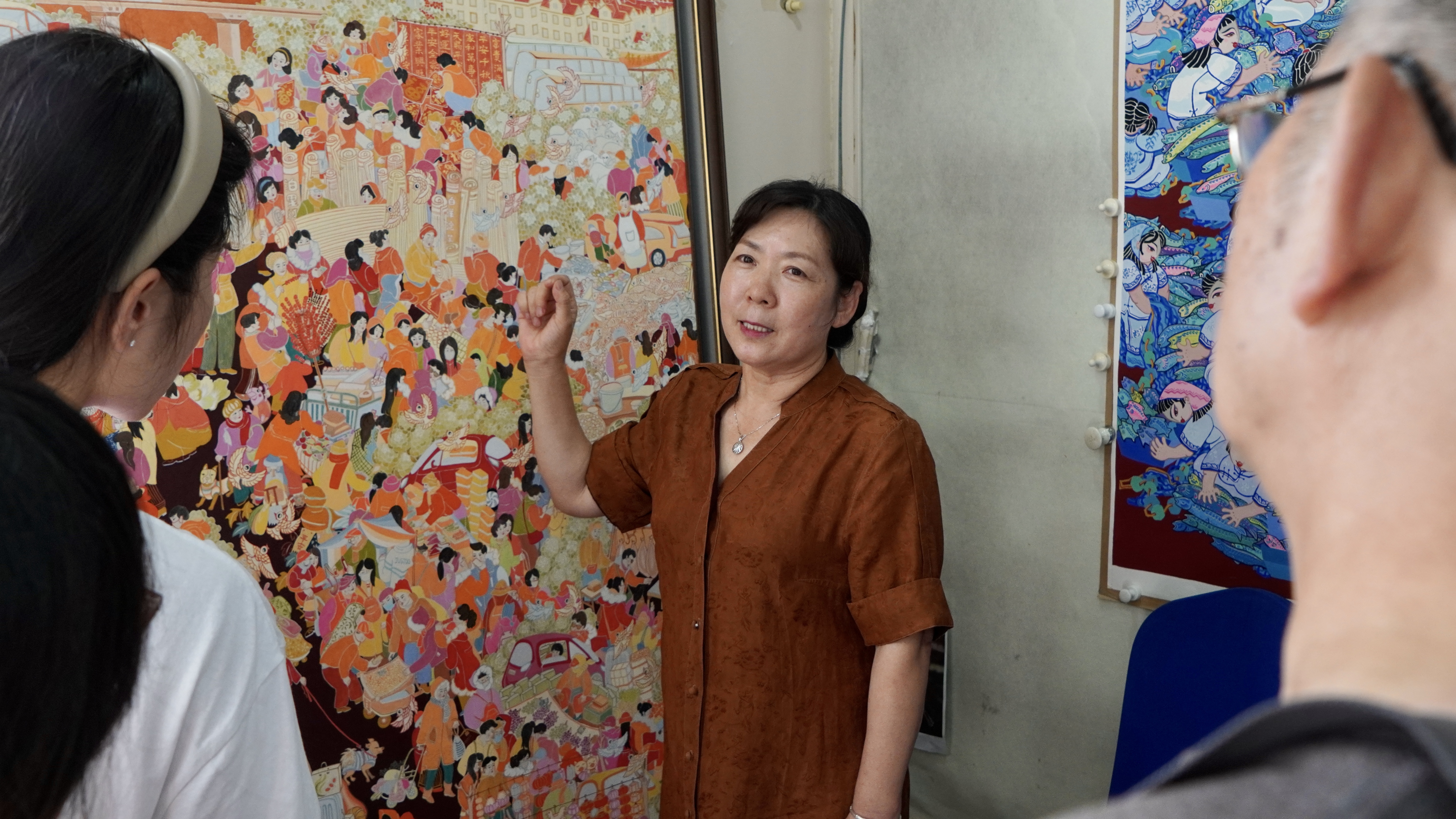 青岛乡里乡亲|丹青增色梅自香:李增梅与胶南年画的传承华章