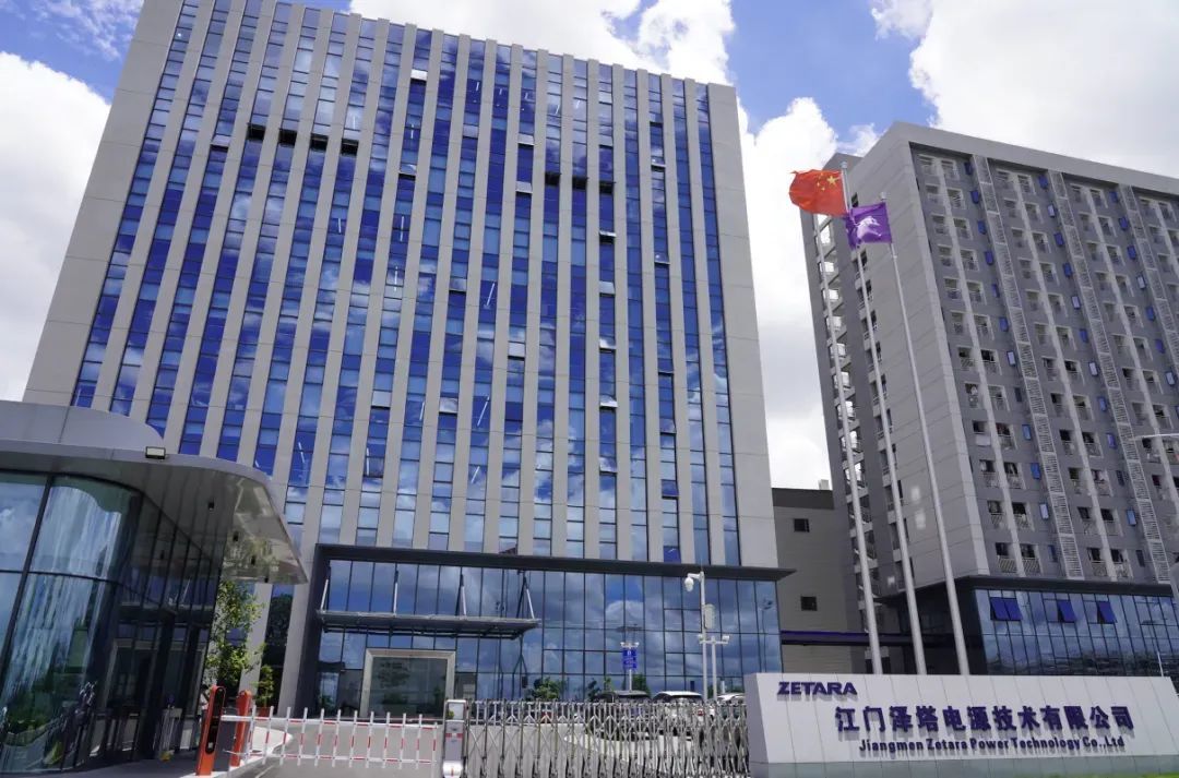 应急储能龙头企业深圳市泽塔电源系统有限公司敏锐地捕捉到江门的优势，在江门投资30亿元建设应急电源系统项目 何榕 摄