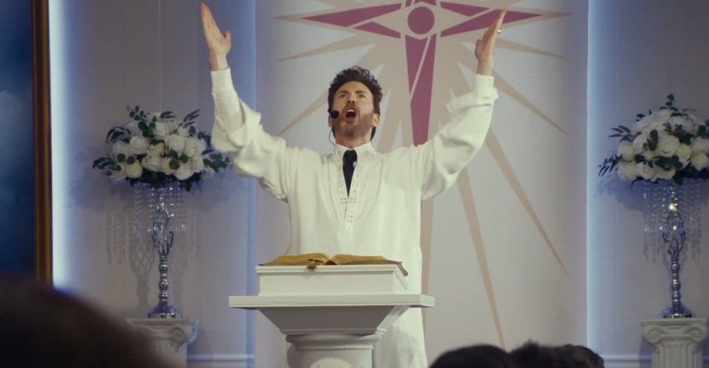 克里斯·埃文斯在片中饰演善于操控的牧师