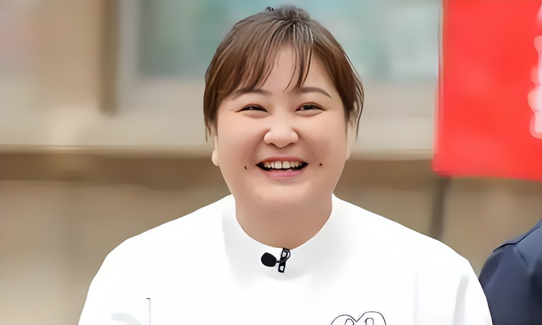 “消失”一年后，43岁的贾玲官宣喜讯，全网恭喜，终于等到这一天(图5)