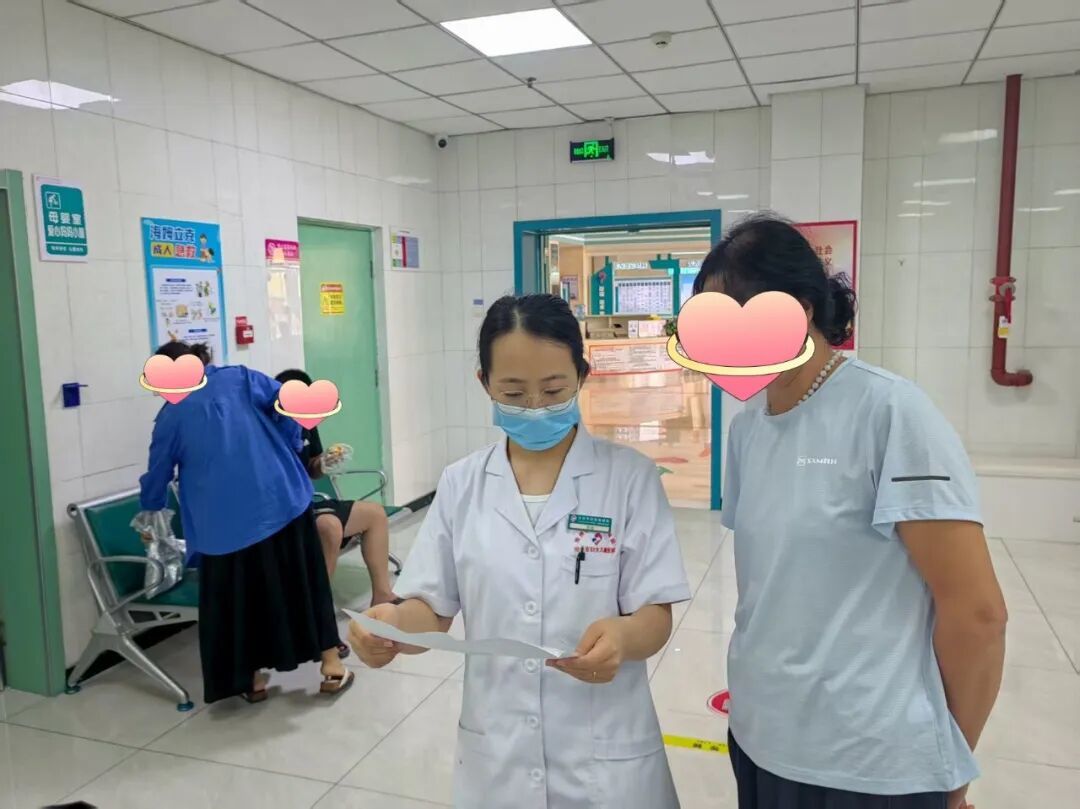 亲情服务暖人心 | “随手帮一把”让就医服务更有温度