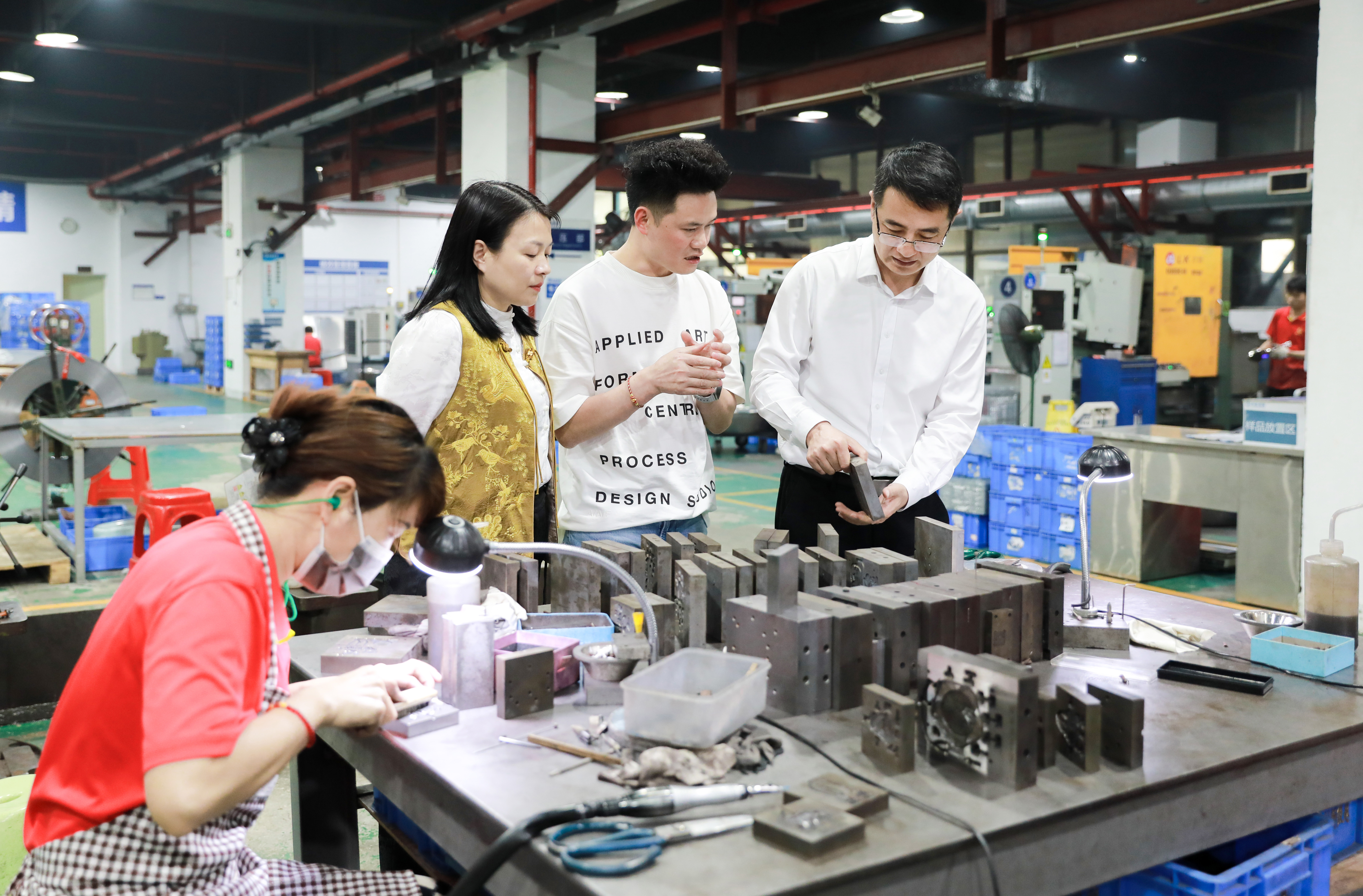 年增8.4万家企业！解读龙岗企业服务的“三字经”  企业增量全市第一！