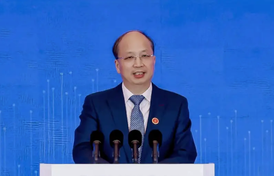 易会满