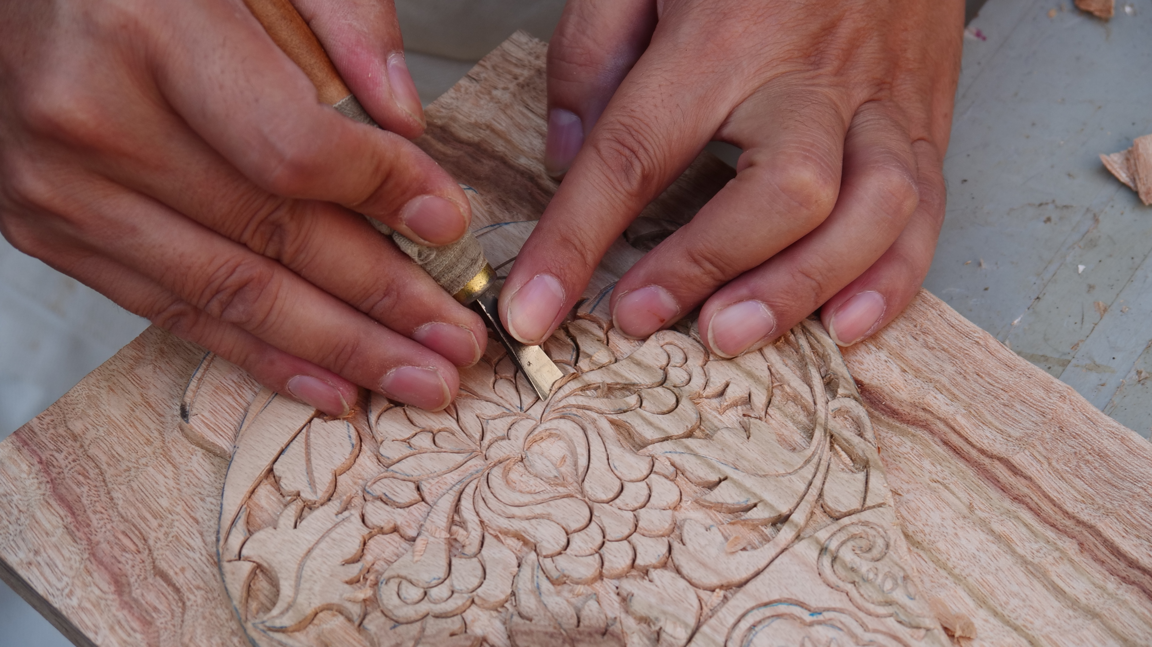 青岛乡里乡亲｜赵秀军：木雕千年韵，篆刻“中华魂”