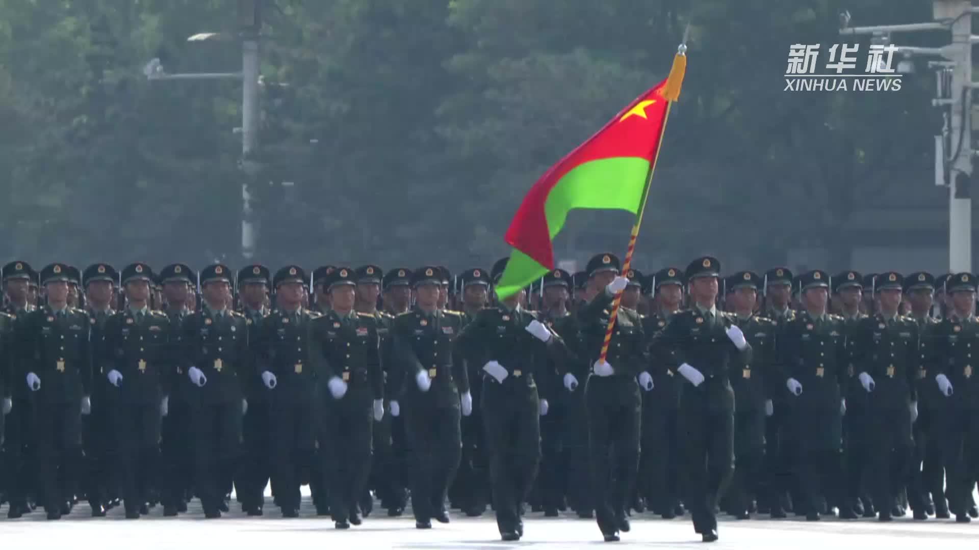 阅兵现场｜陆军方队：受阅队员99%来自基层一线