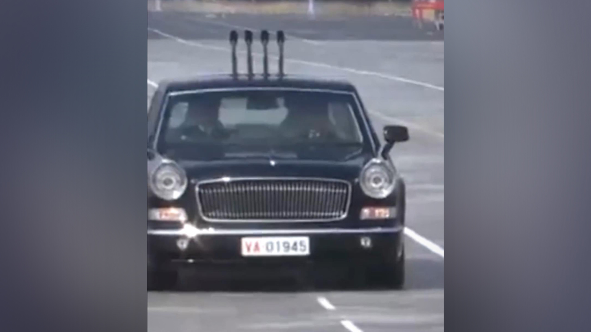 阅兵车牌号是1945和2025，这一细节全网刷屏，1945不是空车而是满载英烈