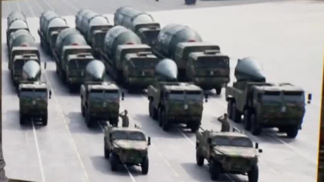 特朗普发文给中国阅兵“助兴”？他只是受不了被冷落