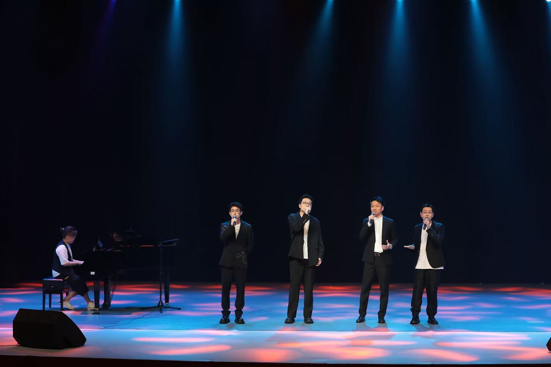 光明区文化馆2025年“四季村晚”首秀圆满成功,馆社合作共谱群众文化新篇章!