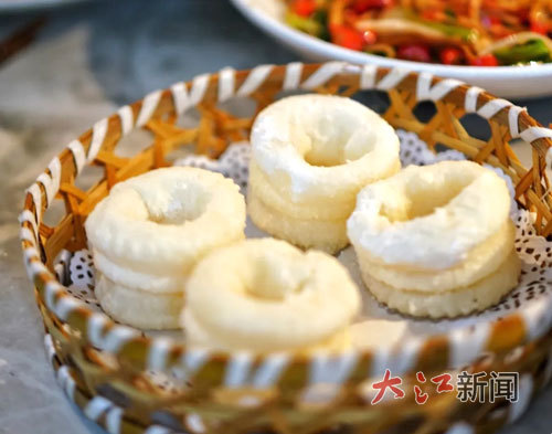 南昌白糖糕。