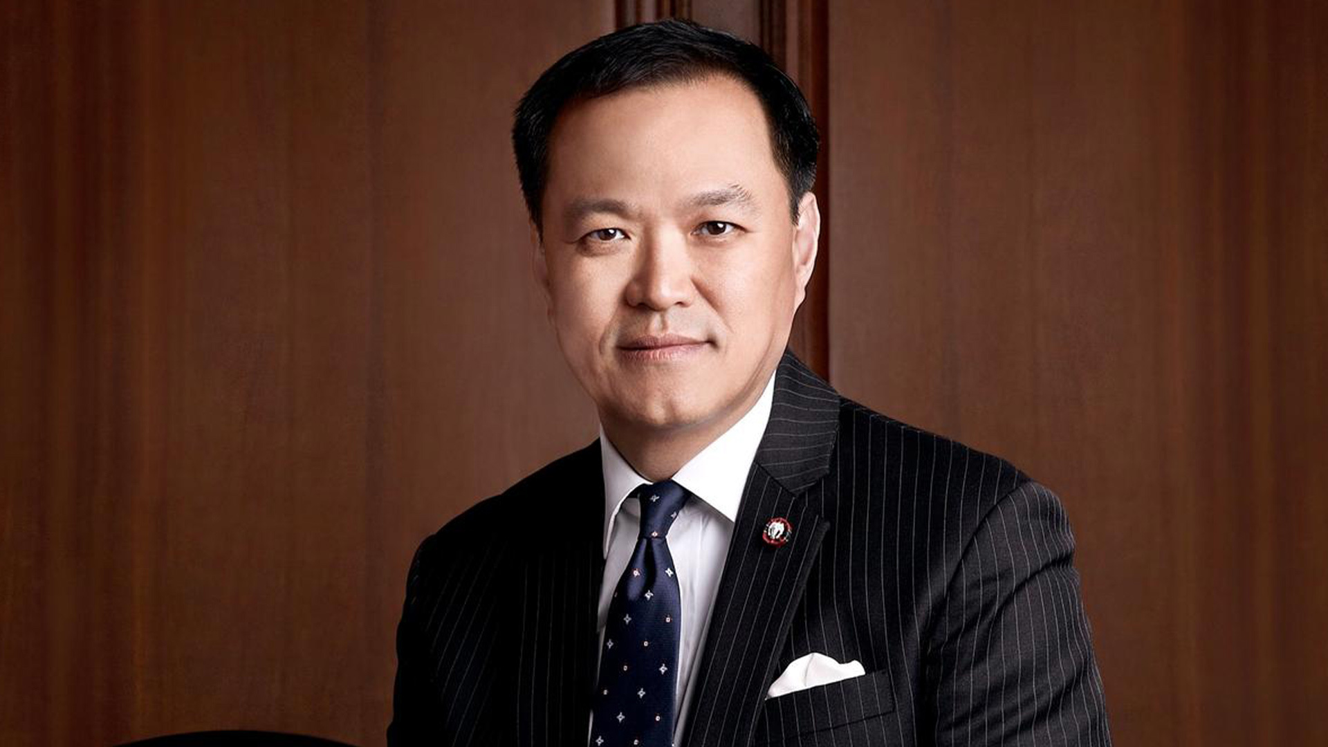 阿努廷·参威拉恭当选泰国总理