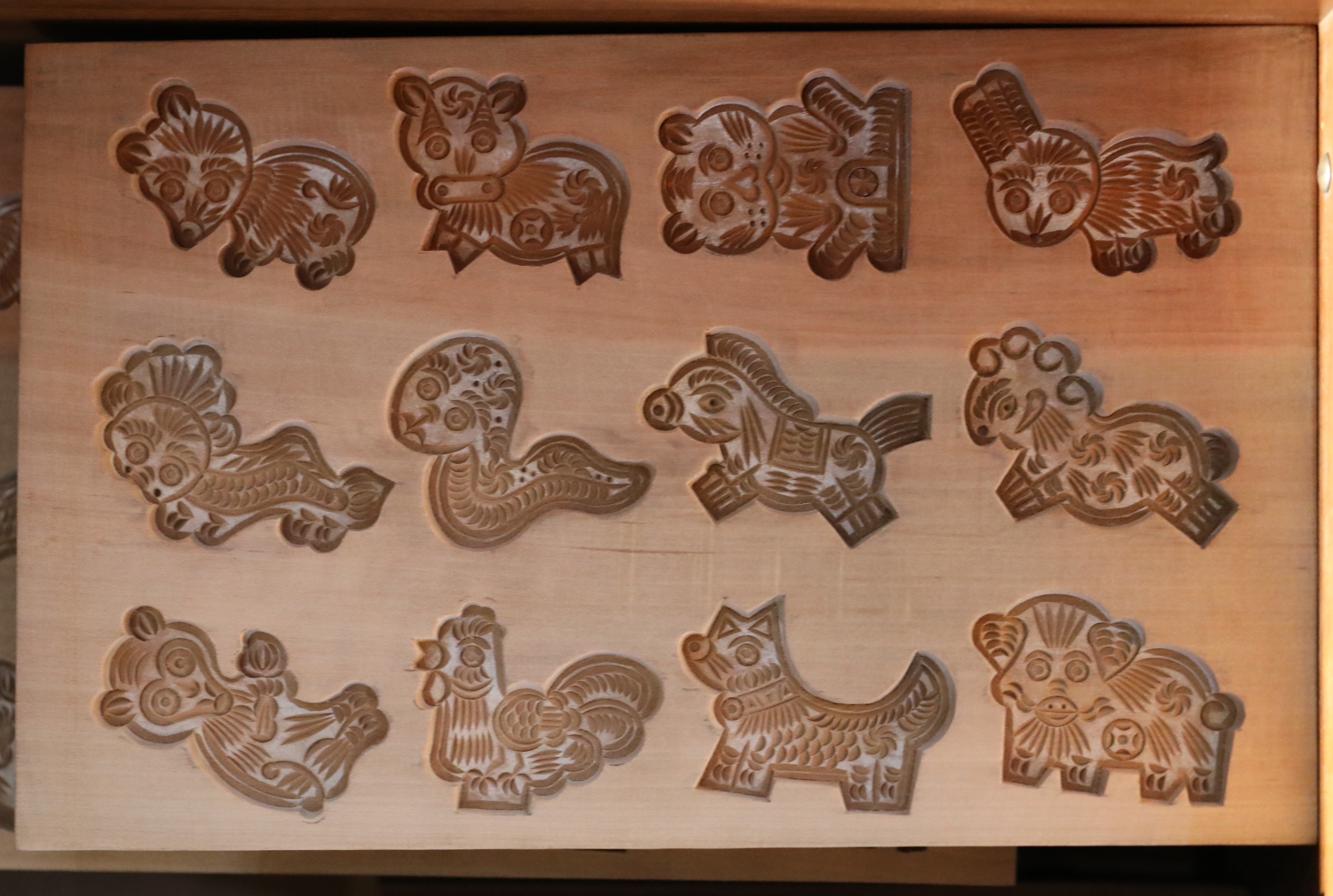 青岛乡里乡亲|王承厚:榼子纹样藏岁月 刻刀印记传技艺