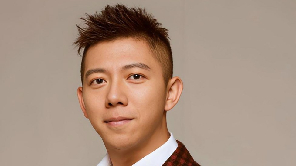 投资过的明星接连塌房，他却能全身而退，胡海泉才是“商业歌王”封面图