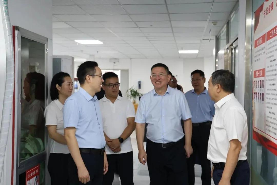 黔冀携手促发展 金沧交流谋新篇——河北省沧州中西医结合医院应邀赴贵州金沙县中医医院考察
