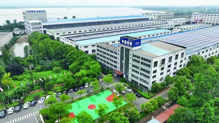 中超控股工厂外景