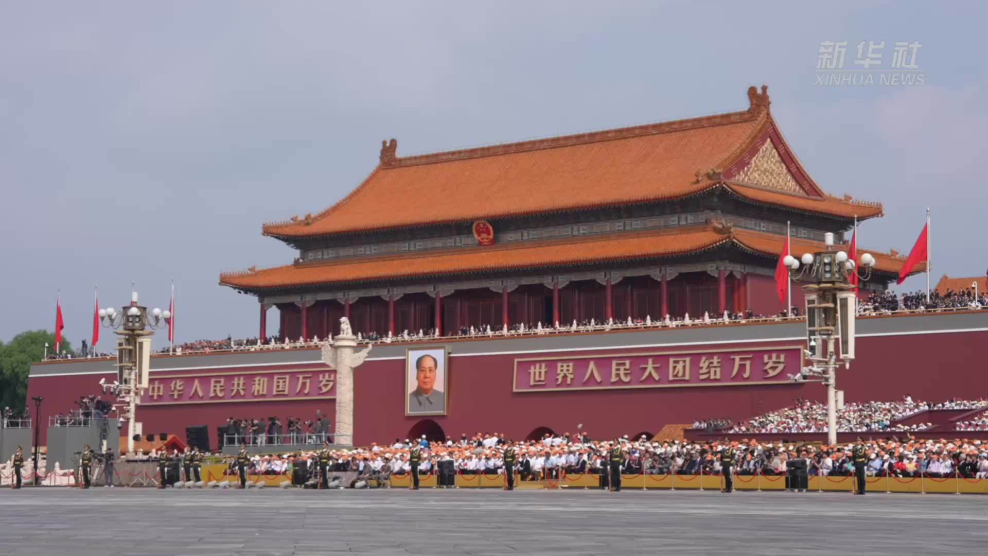 阅兵没看够？让时间慢下来