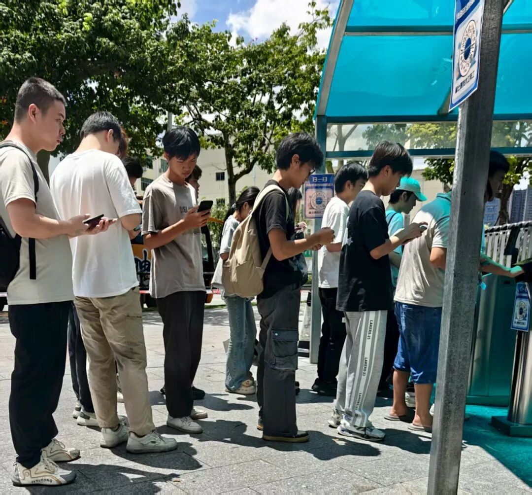 图源：时代财经摄